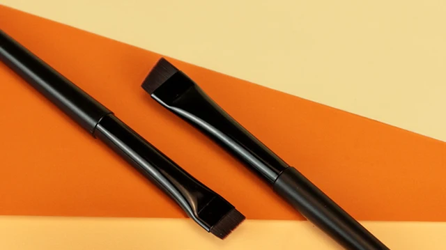 Lot de Pinceaux Yeux Plat et Fin, Pinceau Incliné pour Sourcils